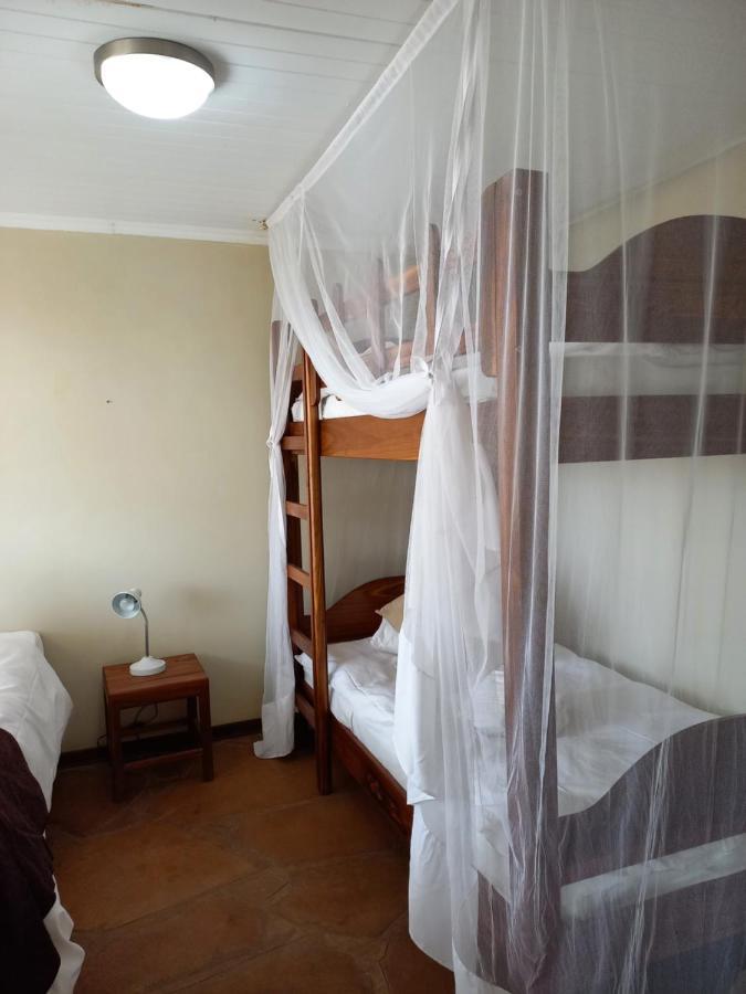 Okutala Etosha Lodge Outjo Eksteriør billede